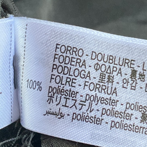 NWT Zara Black Quilted Windproof Jacket with Hood. Size M. - Picture 13 of 16